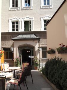 Fotografia z galérie ubytovania Hotel Schwarzes Rössl v destinácii Salzburg
