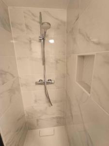 Et badeværelse på Les Hauts des Caps