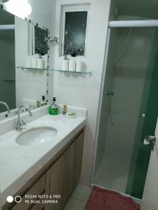 Bilik mandi di APARTAMENTO VISTA MAR - Pé na areia +16 gambar