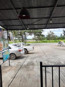 Fotografie z fotogalerie ubytování baankhuninn urt airport v destinaci Surat Thani