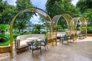 Zahrada ubytování Dolce by Wyndham Hanoi Golden Lake