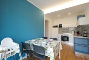 Dapur atau dapur kecil di Casa Mia Lake Como +6 gambar