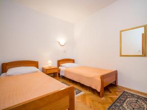 Posteľ alebo postele v izbe v ubytovaní Apartment Fuma-2 by Interhome + 36 fotografií
