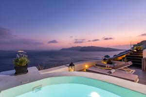 Gallery image of Nostos Apartments in Oia