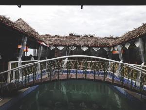 Bazén v ubytování Hotel Vassi Palaze nebo v jeho okolí