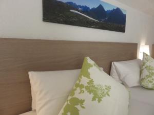 Postel nebo postele na pokoji v ubytování Haus Barbara