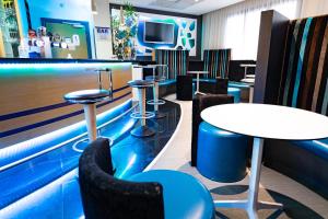 Area soggiorno di Holiday Inn Express Arras by IHG