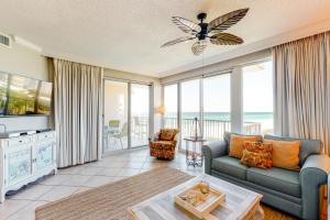 Gallery image of Crescent II in Destin