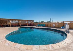 Swimmingpoolen hos eller tæt på Ocean's Edge Hotel, Port Aransas,TX