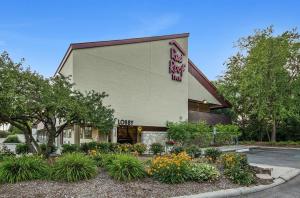 Gallery image of Red Roof Inn Detroit - Dearborn-Greenfield Village in Dearborn
