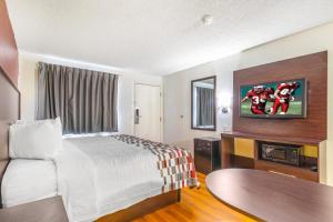 Номер в Red Roof Inn Phoenix- Midtown