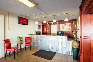 Imagen de la galería de Red Roof Inn and Suites Battle Creek, en Battle Creek