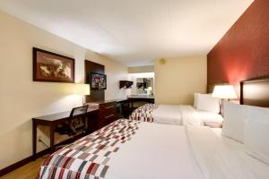 Gallery image of Red Roof Inn Grand Rapids Airport in Cascade