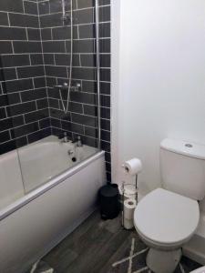 Ένα μπάνιο στο Seabreeze Apartment