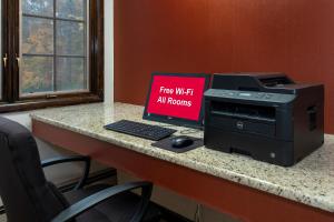 Bilde i galleriet til Red Roof Inn & Suites Hazleton i Hazleton