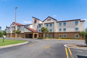 a rendering of the front of a hotel at Red Roof Inn Panama City in Panama City