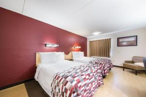 Postel nebo postele na pokoji v ubytování Red Roof Inn Laredo