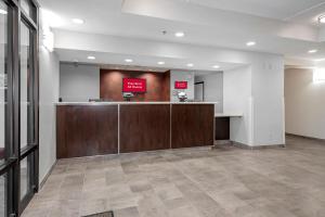 Gallery image of Red Roof Inn PLUS+ Jacksonville – Southpoint in Jacksonville