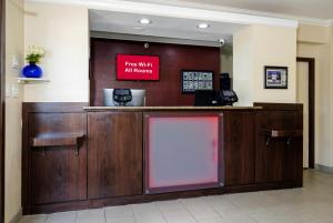 Vstupní hala nebo recepce v ubytování Red Roof Inn Arlington - Entertainment District + 37 fotografií