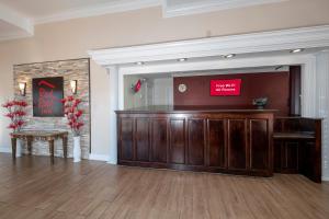 Lobbyn eller receptionsområdet på Red Roof Inn Muscle Shoals