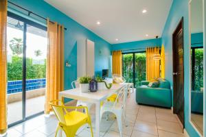 Posezení v ubytování Villa Na Pran, Pool Villa