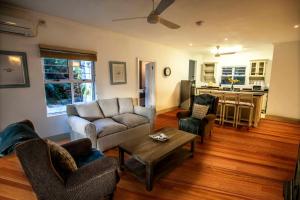 Gallery image of Red Coconut Self-Catering in Mahe