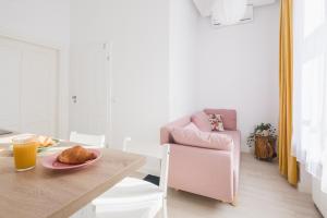 Część wypoczynkowa w obiekcie Piotrkowska Welcome Apartments