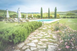Bazén v ubytování Villa d'Orcia - Homelike Villas nebo v jeho okolí