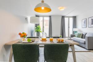 Część wypoczynkowa w obiekcie Feelathome Goya Apartments