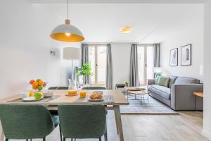 Część wypoczynkowa w obiekcie Feelathome Goya Apartments
