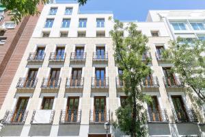 Budynek, w którym mieści się apartament