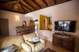 Fotografie z fotogalerie ubytování Casa Perla - villa with big garden and private pool v destinaci Corralejo