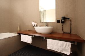 Ένα μπάνιο στο Seehotel Gotthard +37 φωτογραφίες