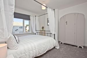 Gallery image of Red Sails, Brixham in Brixham