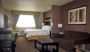 Holiday Inn Express and Suites Dawson Creek, an IHG Hotel