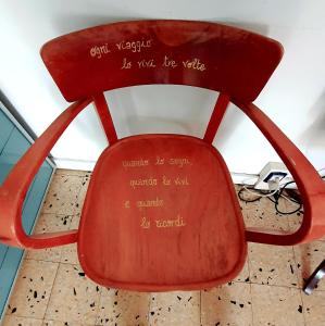 Posedenie v ubytovaní Accogliente Casa Indipendente con Wi-Fi Gratuito, a Due Passi dal Centro e dalle Attrazioni
