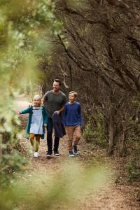 Oaspeți care stau la RACV Inverloch Resort