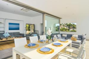 Posedenie v ubytovaní Graham Holiday Rentals - Baladrar