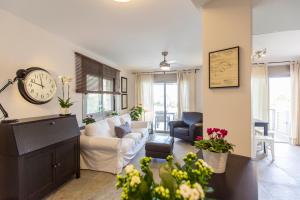 Гостиная зона в Ammouda Villas