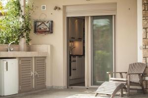 Балкон или терраса в Ammouda Villas