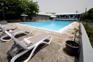 Bassein majutusasutuses The Liguanea Club või selle lähedal