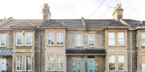 Gallery image of Modern & Spacious 2 Bedroom Maisonette in Bath