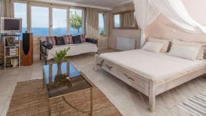 Gallery image of Luxury Zakynthos Villa Harron Villa 4 Bed Private Pool Agios Nikolaos in Zakynthos