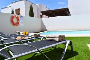 Bazén v ubytování CASA BOUTIQUE LANZAROTE nebo v jeho okolí