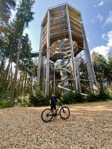 Jazda na bicykli v okolí ubytovania Apartmány Lipno 46