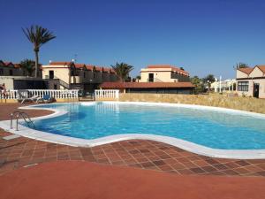 Bazén v ubytovaní Apartament J&P CostaCalma alebo v jeho blízkosti