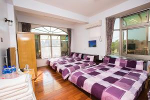 תמונה מהגלריה של Xiangyang Tianyuan Ju Homestay בDongshan