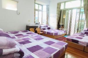 תמונה מהגלריה של Xiangyang Tianyuan Ju Homestay בDongshan