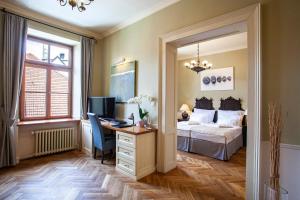 Postel nebo postele na pokoji v ubytování Boutique Hotel Nautilus