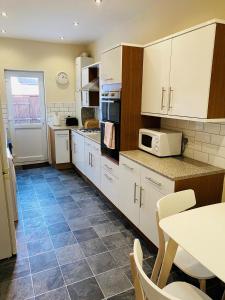 Billede fra billedgalleriet på Light And Spacious Highcross Apartment i Poulton-le-Fylde